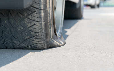 Danneggiamenti e usure degli pneumatici: quando cambiarli?
